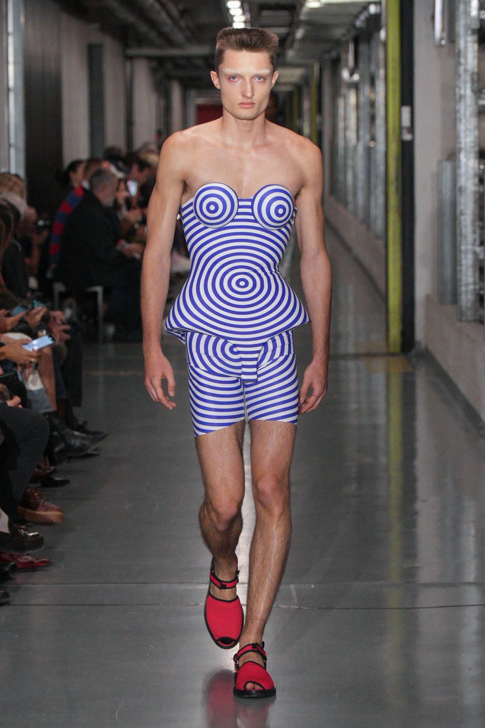 さわちゃんこリクエスト jean paul gaultier g.o.a Jean Paul Gaultier SS26 | IMG Models